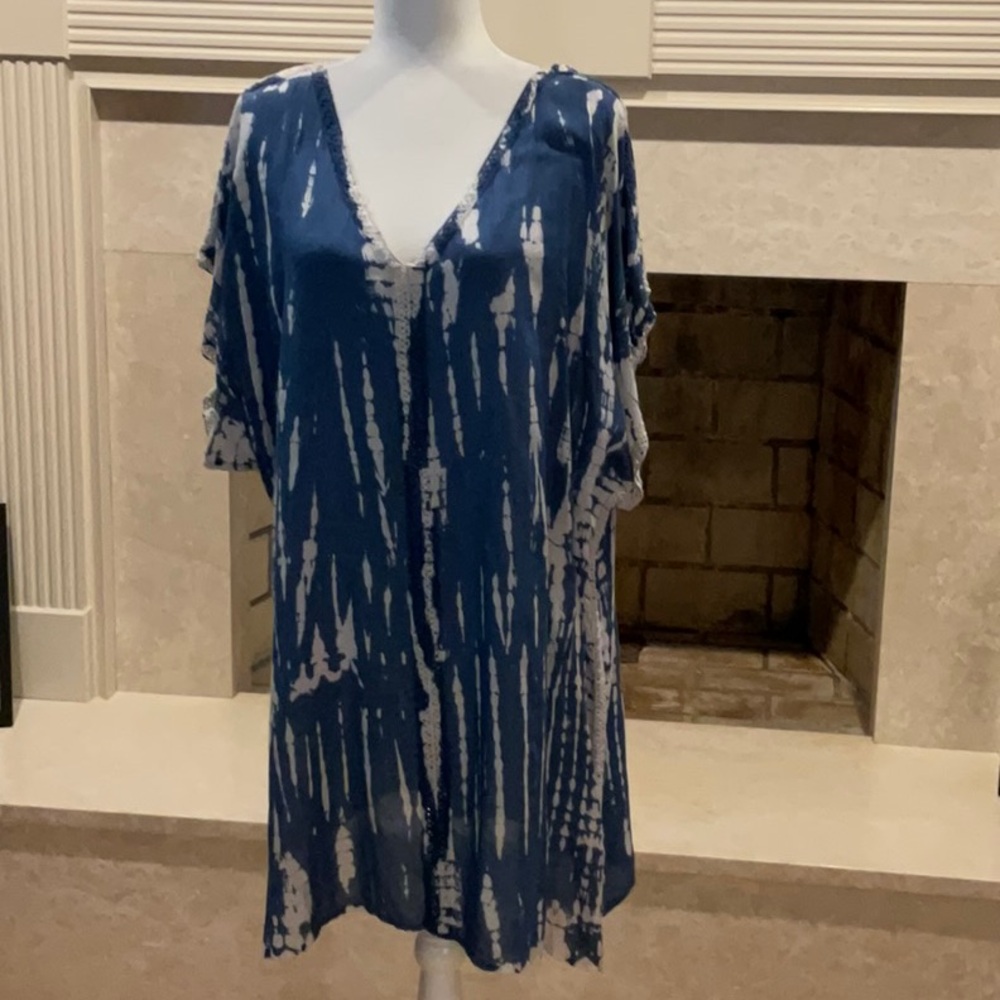 Rays Sun Blue and White Tie-Dye Swim Coverup.